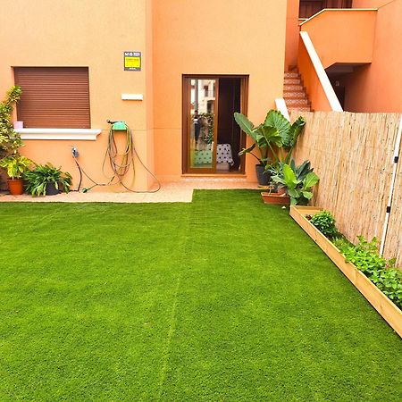 Espacioso Apartamento Con Preciosos Jardines Y Bbq Isla Plana Exterior photo