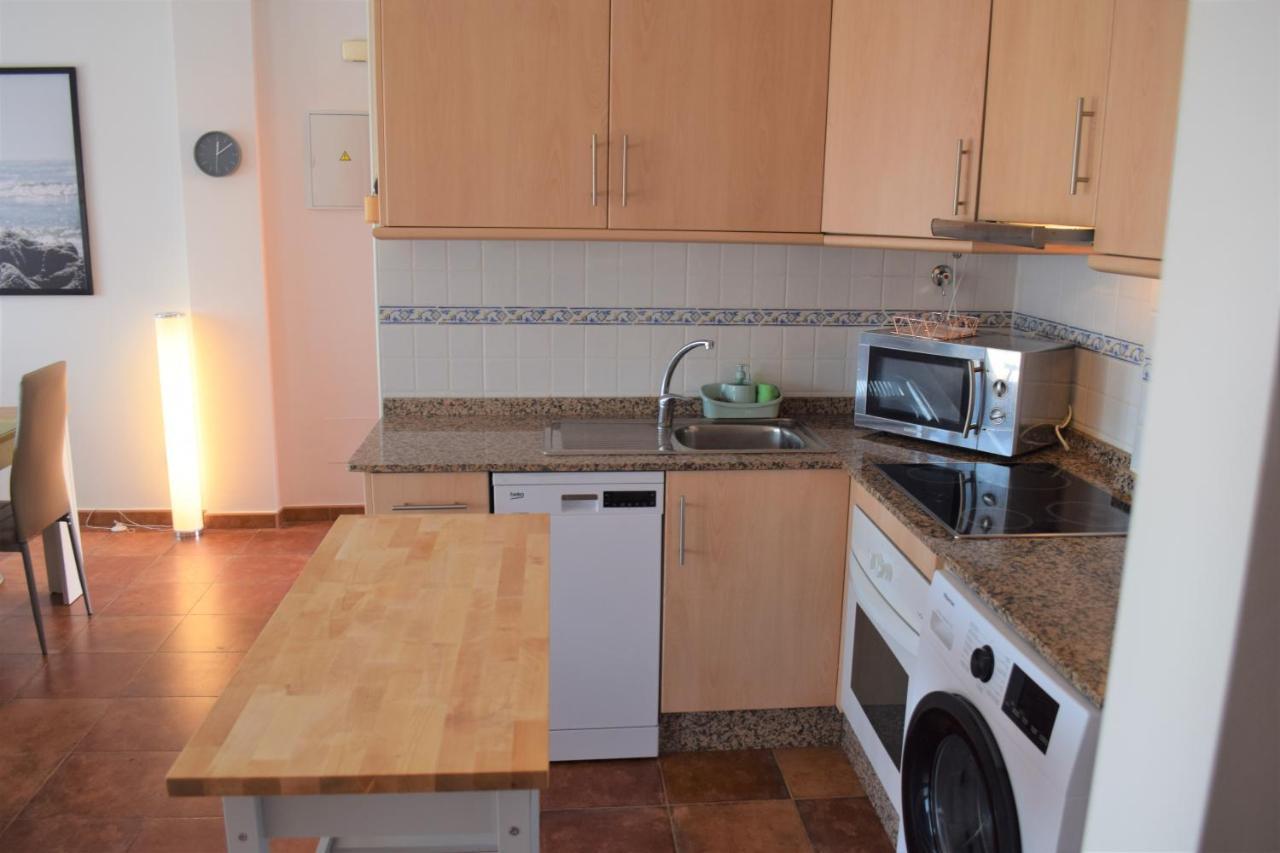 Espacioso Apartamento Con Preciosos Jardines Y Bbq Isla Plana Exterior photo