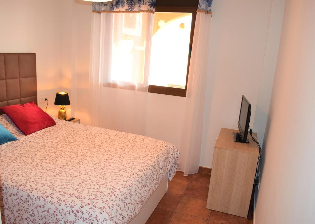 Espacioso Apartamento Con Preciosos Jardines Y Bbq Isla Plana Exterior photo